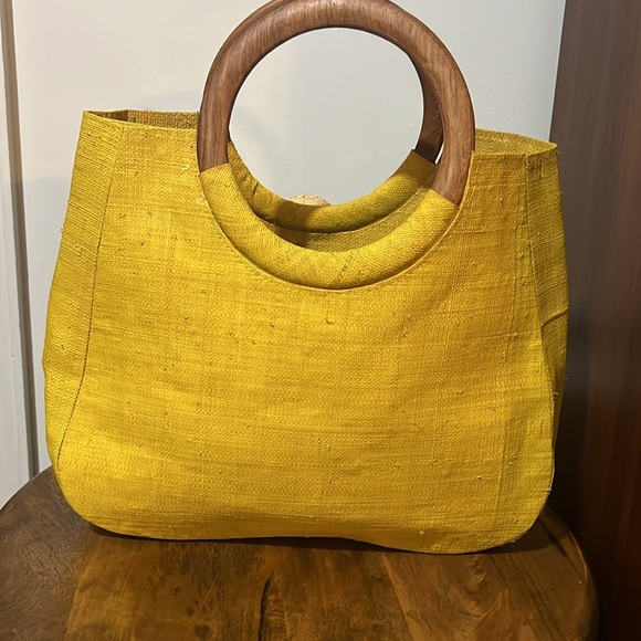 Mar Y Sol Guadeloupe Floral Raffia Tote Satchel Bag - Picture 3 of 5